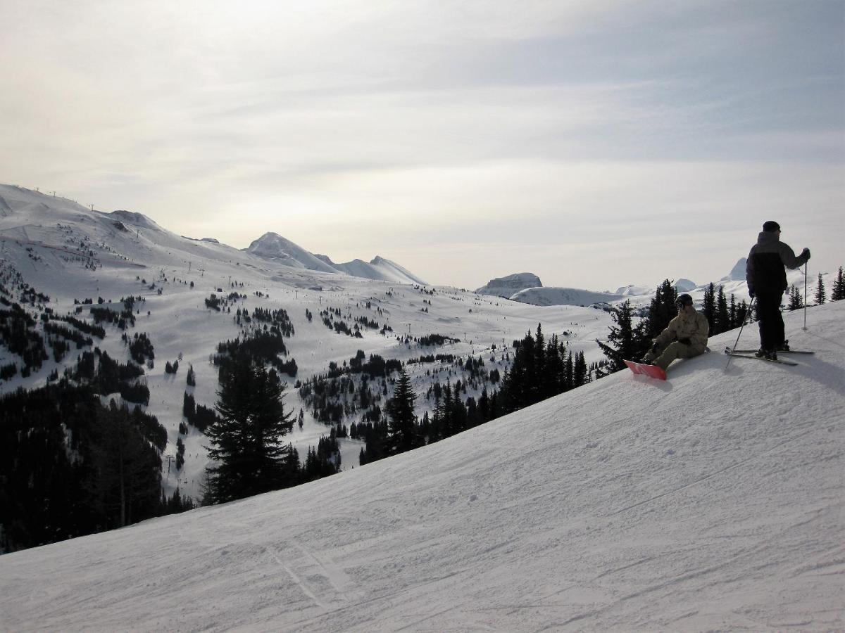 Sunset Mountain Inn Canmore Luaran gambar