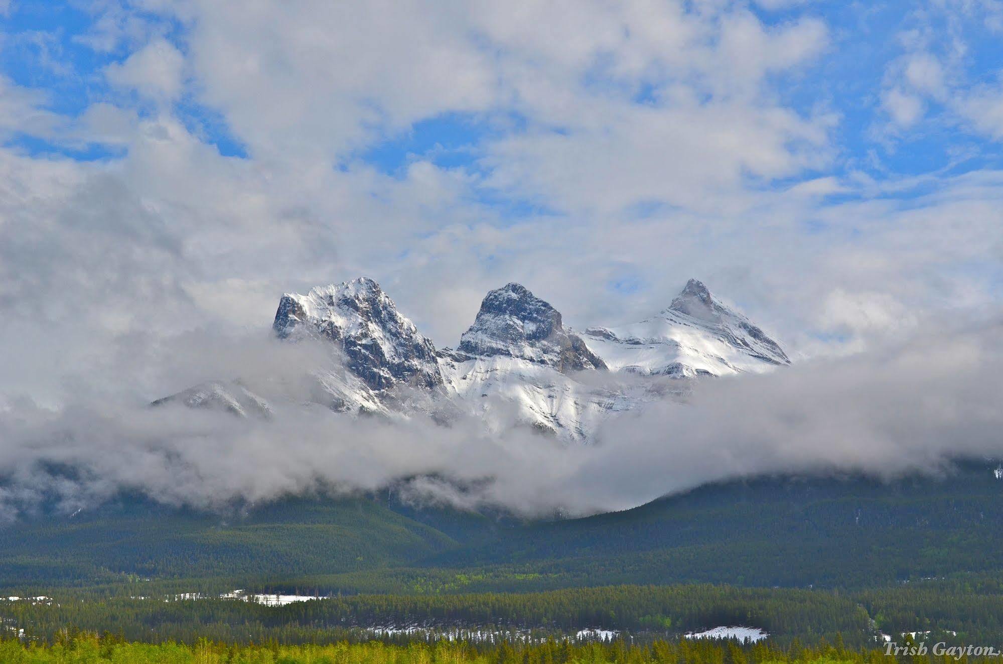 Sunset Mountain Inn Canmore Luaran gambar